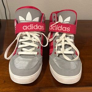 Adidas Hi Top. Pink/Grey. Teen Size 7 (fits women size 8). EXCELLENT condition.